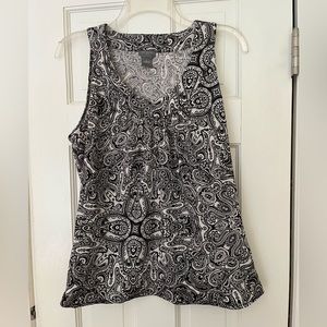 Ann Taylor black and white paisley tank size large